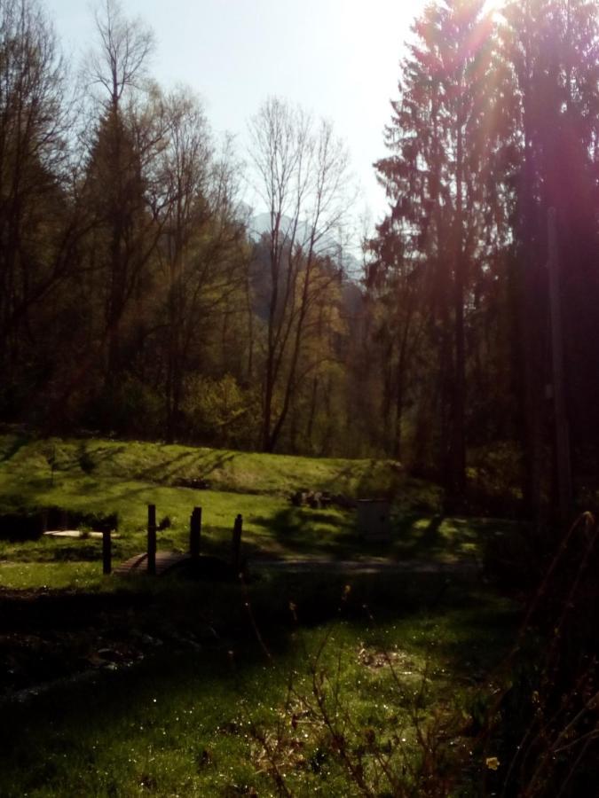Chalet Le Dorf Noetsch ภายนอก รูปภาพ