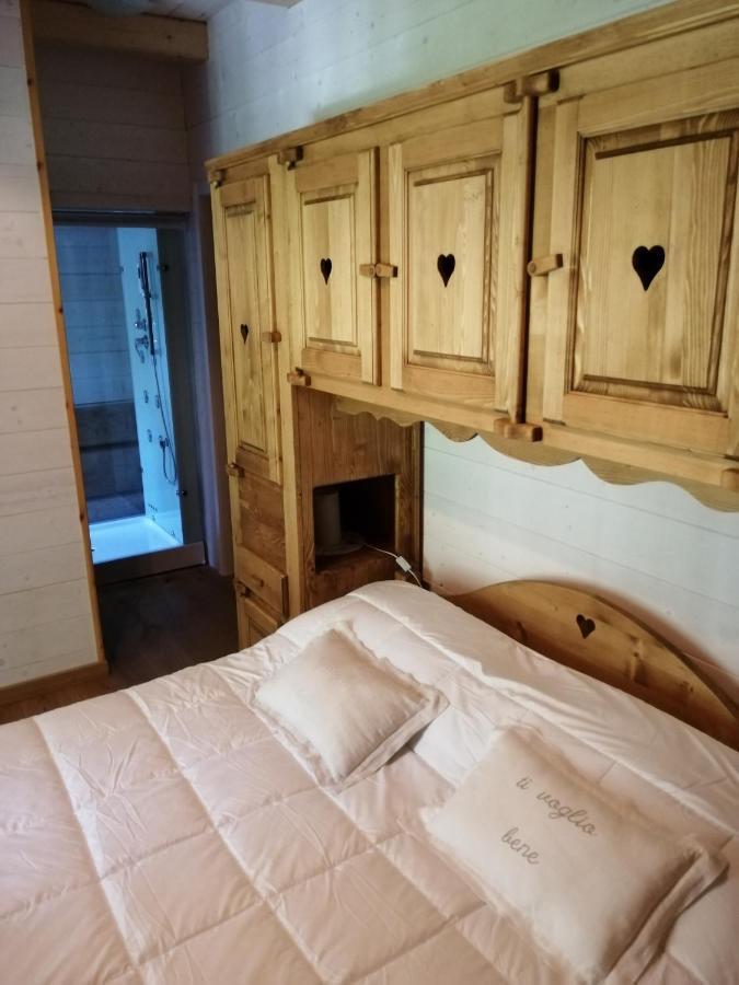 Chalet Le Dorf Noetsch ภายนอก รูปภาพ