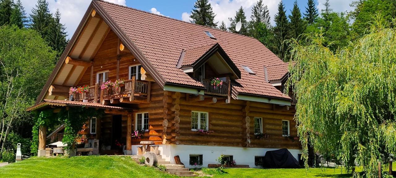 Chalet Le Dorf Noetsch ภายนอก รูปภาพ